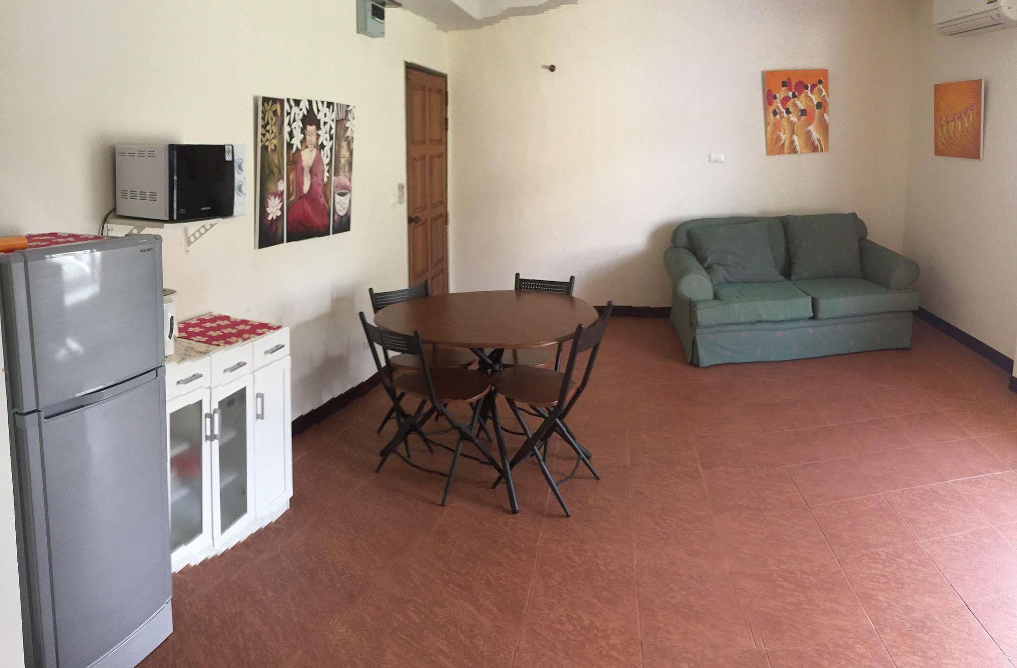 Merlin Plaza Apartments Khaulak Kültér fotó